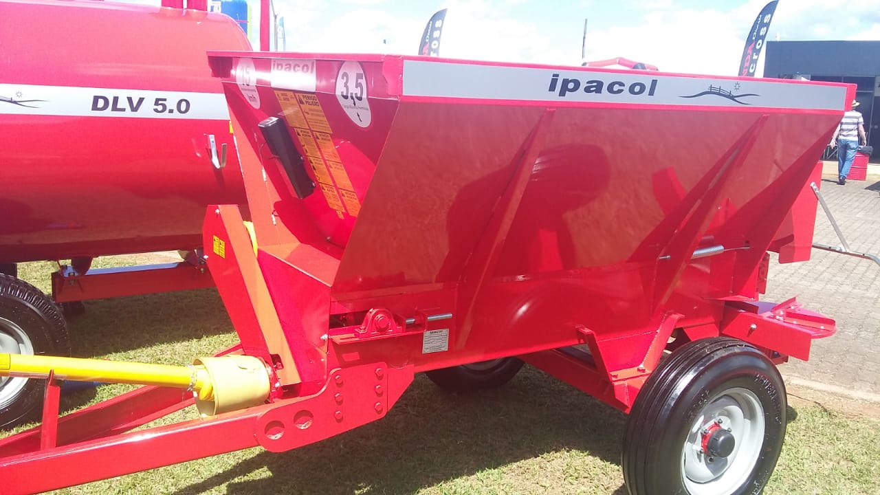 DISTRIBUIDOR DE ABONO SOLIDO IPACOL DSE 3.5